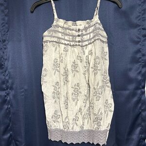 Poetry Clothing Size Medium